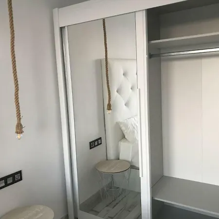 Apartment White Beach House Vt/467035/a